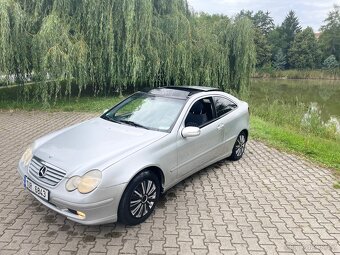 Mercedes Benz c180 cupesport - 8