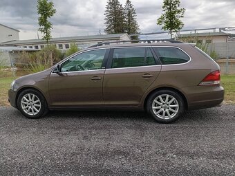 VW Golf 6 combi 2,0 103 kw 1.majitel z Německa serviska - 8