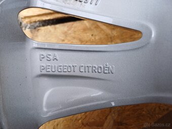 Alu kola Peugeot 3008 (Aregia, R17) - 8