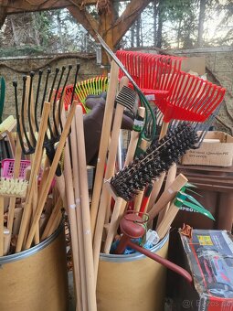 Zahradní nářadí - 8