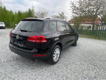 VW Touareg 3,0 TDi 180 kw - 8