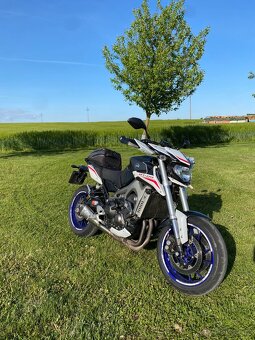 Yamaha MT09 Street Rally - 8