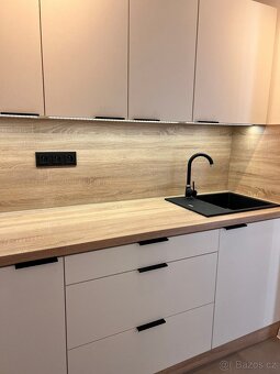 Nebytový prostor 10m2 - 8