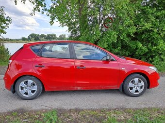 Hyundai i30 2010 - 8