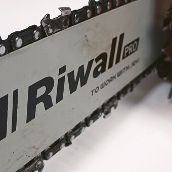 RIWALL PRO Řetězová pila benzínová RPCS 263 - 8