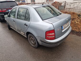 SKODA FABIA 2002r 1.4 MPI NA díly - 8
