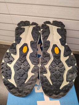 pánské běžecké trailové boty Hoka Speedgoat 6 43 1/3 - 8