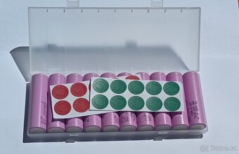 Blistr 10ks baterie Li-ion SAMSUNG SDI INR18650-35E 8A/10A - 8