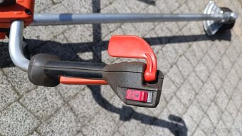 Benzínový křovinořez Husqvarna 545FX 545FXT 2,9 KM 2021 - 8