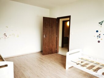 Pronájem Bytu 3+1 s balkonem 100m2 Jihlava - 8