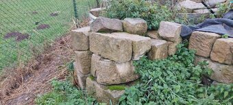 Pískovcové kvádry a cihly - 8