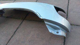 Mitsubishi Pajero Exceed – Blatník pravý přední - 8