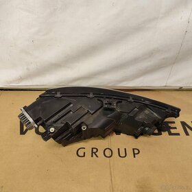 Audi A4 B9 světla - 8