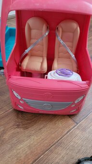 Velký Barbie karavan + panenky - 8