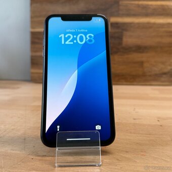 iPhone XR 64GB, černý (12 měsíců záruka) - 8