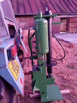 Štípačka za traktor - 8
