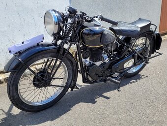 Velocette 350 OHV model MAC - 8