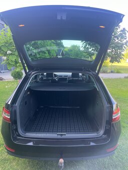 Nabízím k prodeji ŠKODA SUPERB 3 Laurin & Klement COMBI 2.0 - 8