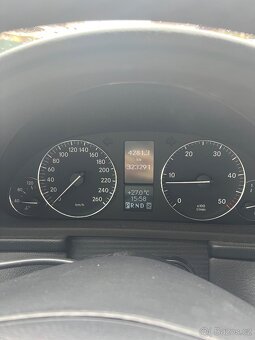 Mercedes-Benz C220 CDI - 8
