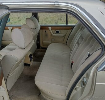 BMW E23 728i - 8