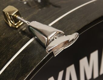 Yamaha Maple Custom Black - 8