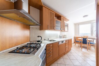 Pokoj po rekonstrukci — Praha 13 - 8