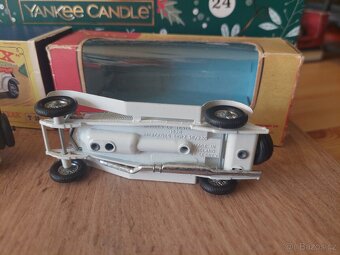 Matchbox yesteryear MERCEDES 36/220 2VARIANTY RARE - 8