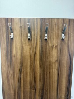 Kancelářský nábytek a ostatní - 8