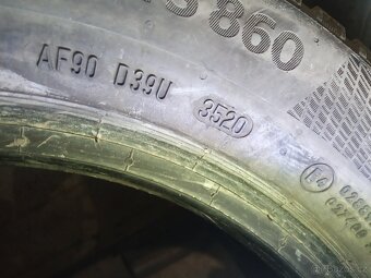 Zimní 185/60/15 185/60 R15 - 8