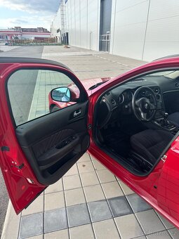 Alfa Romeo 159 1,9jtd BOSE - 8