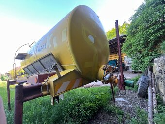 CISTERNOVÁ NÁSTAVBA TATRA 815 Agro - 8