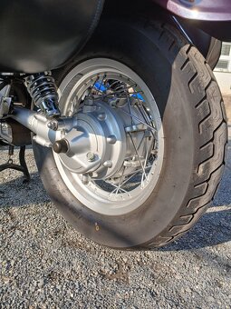 YAMAHA XV 750 VIRAGO - 8