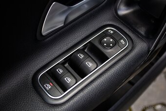 Mercedes-Benz A trieda 180 d /T - 8