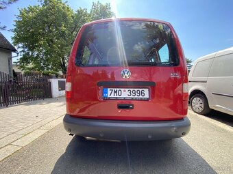 Volkswagen VW Caddy 2.0 CNG / benzín 80 Kw - 8