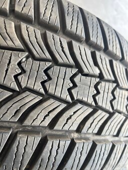 Sava zimní 215/55R16 - 8