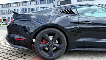 Ford Mustang GT 5.0 - 8