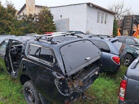 MITSUBISHI L200 DÍLY - 8