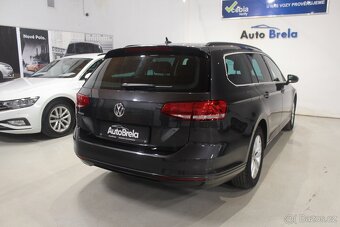 VW Passat B8 2.0TDI DSG 110kW Navi LED Display - 8