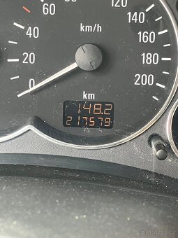 Opel Meriva - 8