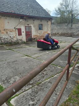 Sekací traktůrek jako nový, dvouválec. Cena 47.000 Kč - 8