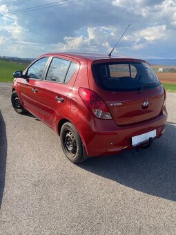 Hyundai i20 1.2i+LPG 63kw koupeno v ČR rv.2013 - 8