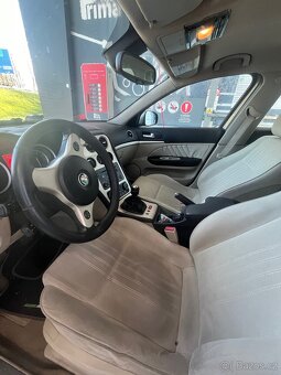 Alfa Romeo 159 - 8