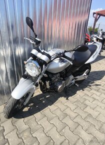 Honda CB 600 F Hornet - 8