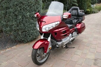 Honda GL 1800 - 8