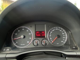 Jetta 1.6 75kw 2007 nová Stk - 8