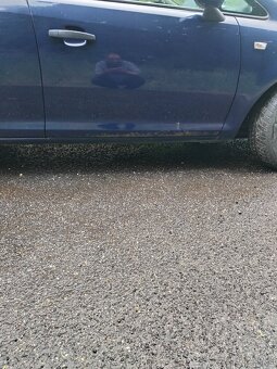 Opel Corsa D 1.0 2009 - 8