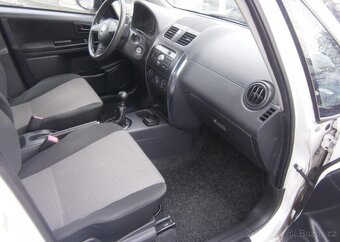 Fiat Sedici 1.6i 79kw,klima,tažné z. benzín manuál 79 kw - 8