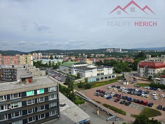Pronájem bytu 1+kk, rekonstrukce, 35 m2, Žižkovo náměstí - A - 8