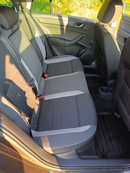 Škoda Rapid - 8