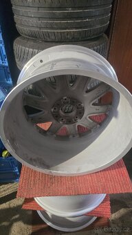 BMW styling 95 5x120 r19 - 8